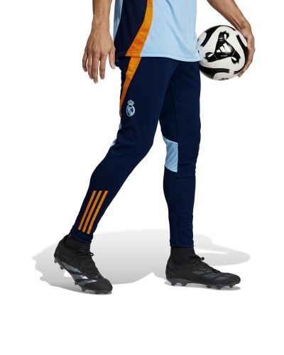 Pantaloni Tuta Allenamento REAL MADRID RMFC adidas Uomo Poliestere AEROREADY Tasche con zip BLUE 2024 25 - Training Suit Pants REAL MADRID RMFC adidas Men Polyester AEROREADY Pockets with zip BLUE 2024 25 - Pantalon de survêtement REAL MADRID RMFC adidas Homme Polyester AEROREADY Poches avec zip BLEU 2024 25 - Trainingshose REAL MADRID RMFC adidas Herren Polyester AEROREADY Taschen mit Reißverschluss BLAU 2024 25